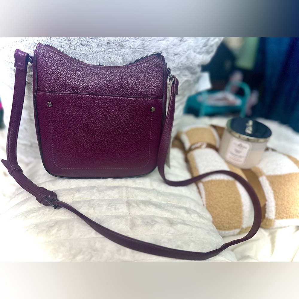 Cute medium sized Dark Burgundy purse